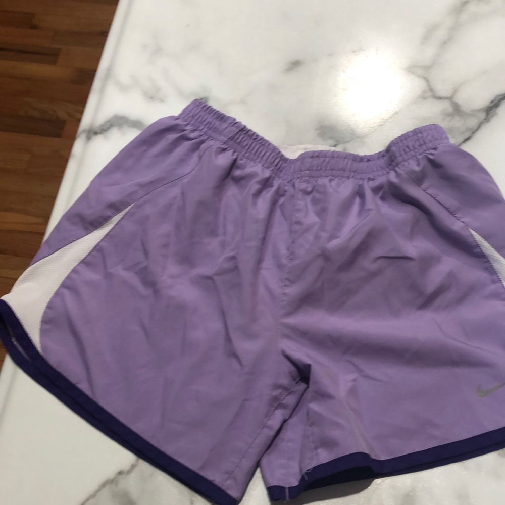 Nike Dry Fit Shorts, purple, XL Girls